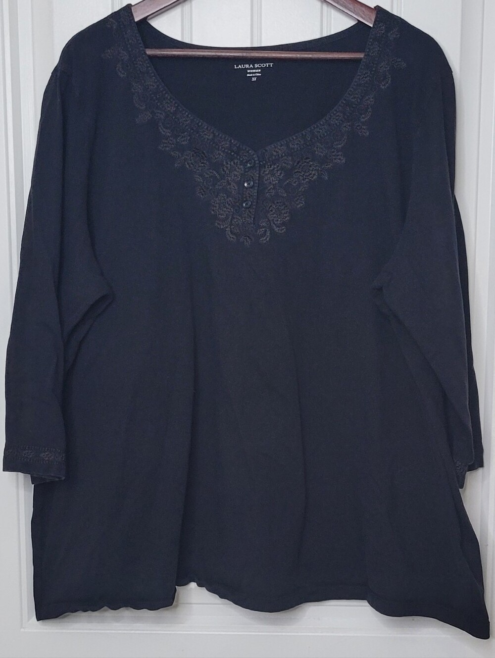 Laura Scott Black Embroidered Scoop-Neck Tee